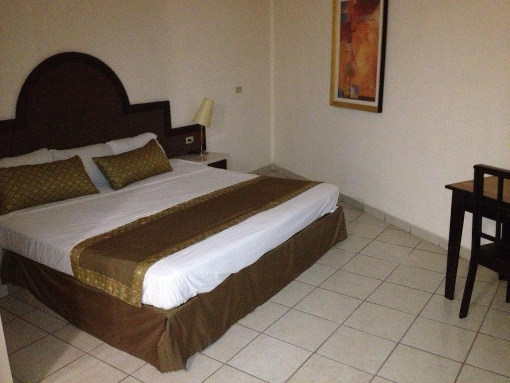 Hotel Hacienda Nainari Ciudad Obregón Szoba fotó
